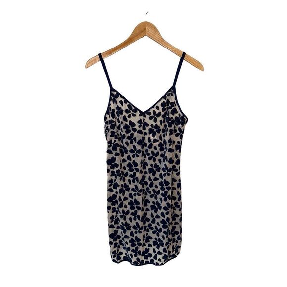 Victoria’s Secret Velvet Flowers on Nude Mesh Chemise Night Slip Gown - Picture 4 of 13